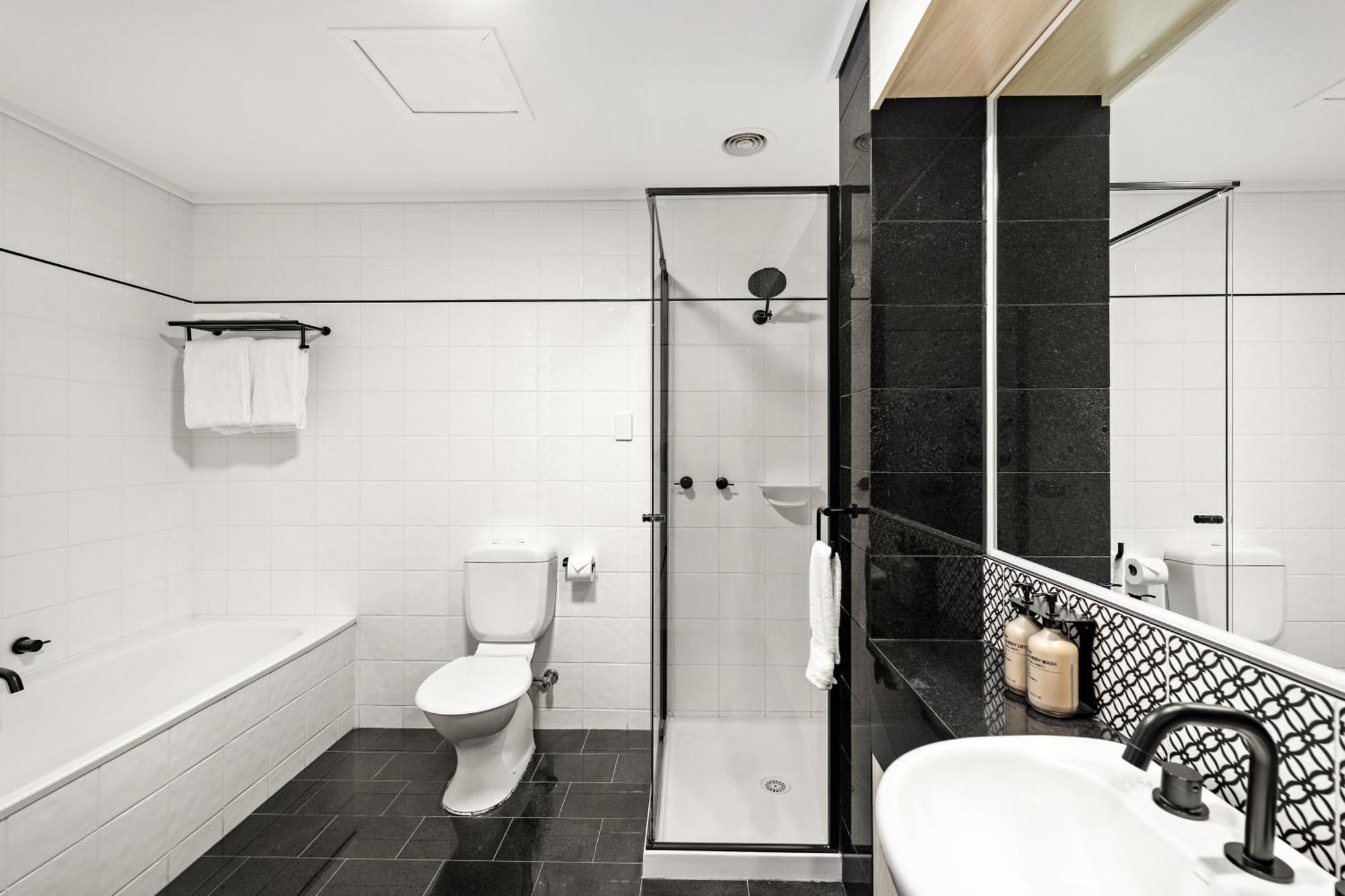 Melbourne City Suites Buitenkant foto